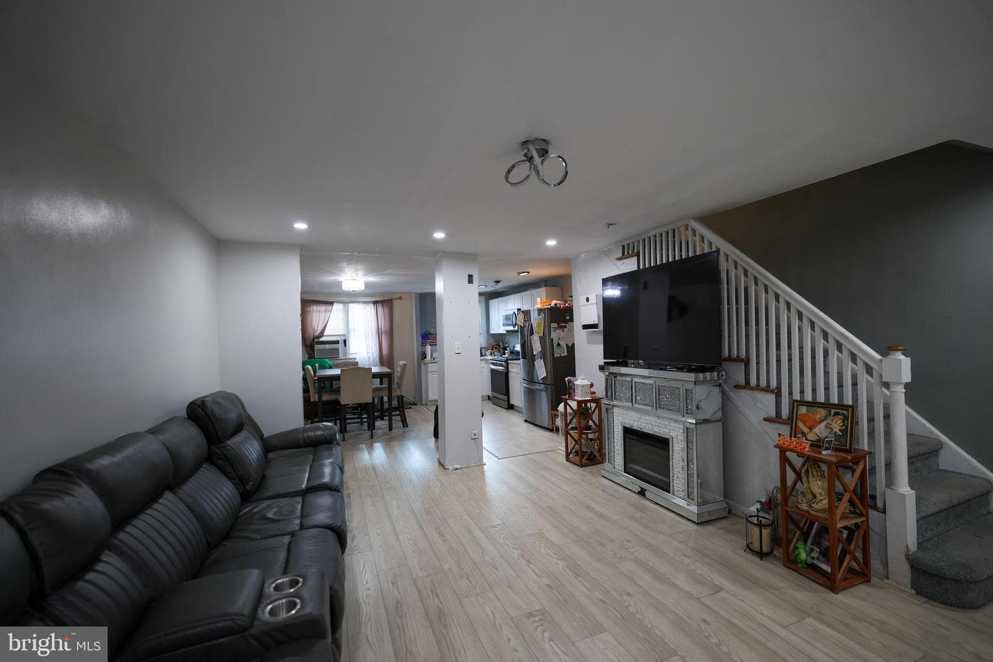 5936 A Street photo 6