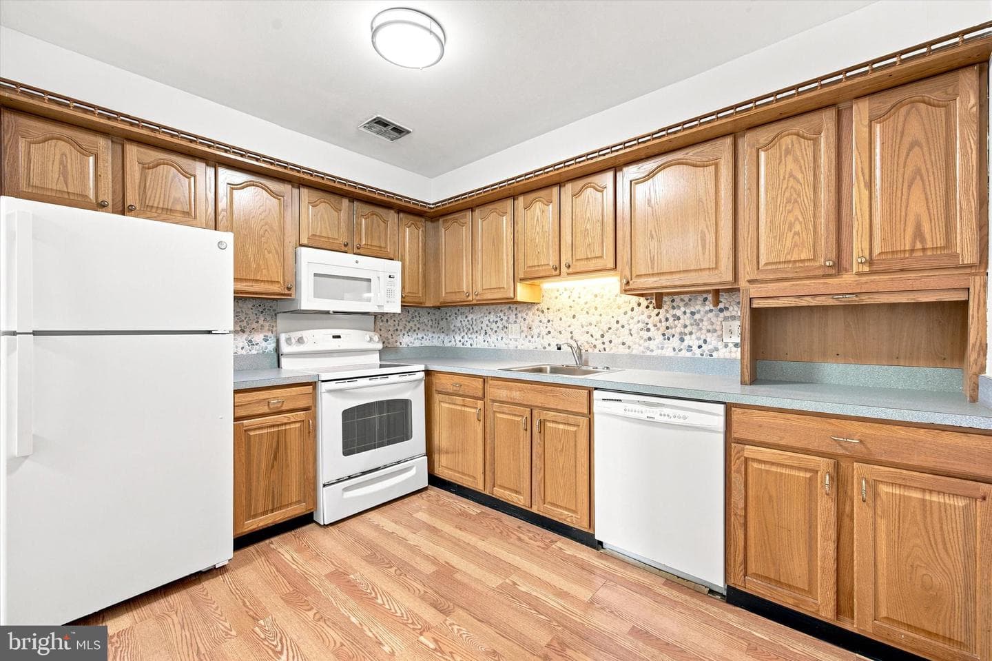 4000 Gypsy Lane #630 photo 11
