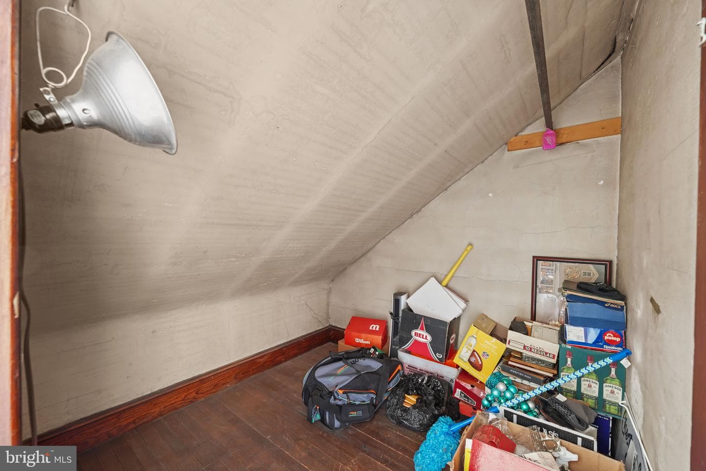 31 E Gravers Lane photo 30