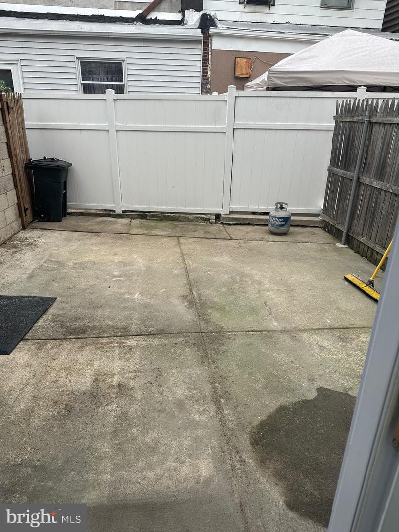 151 Moore Street photo 35