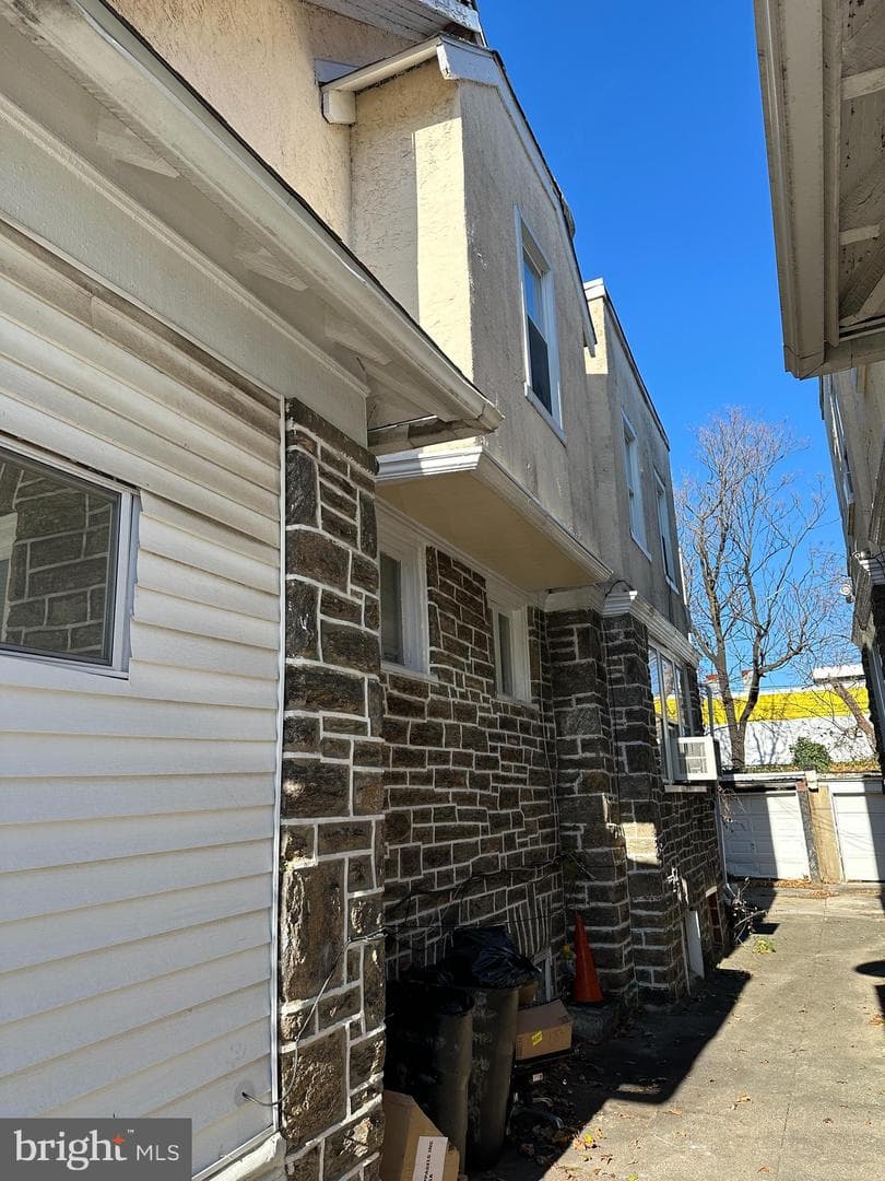 1425 Widener Place photo 10