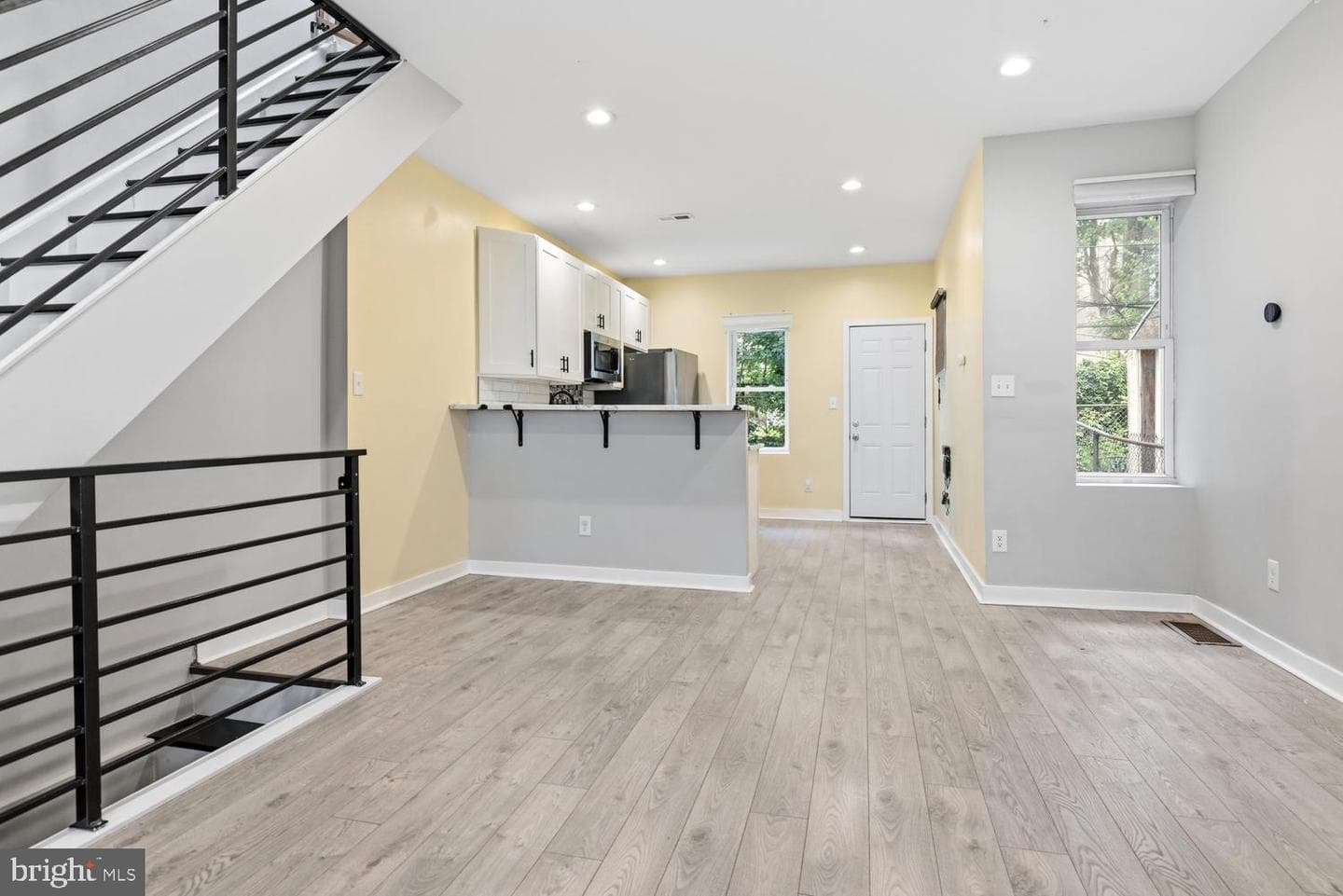 57 E Hortter Street photo 4