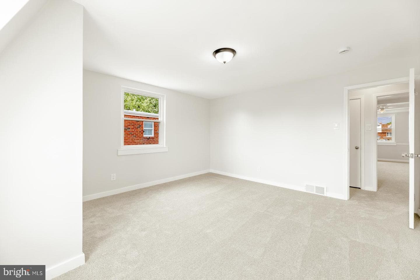 9614 Convent Avenue photo 17