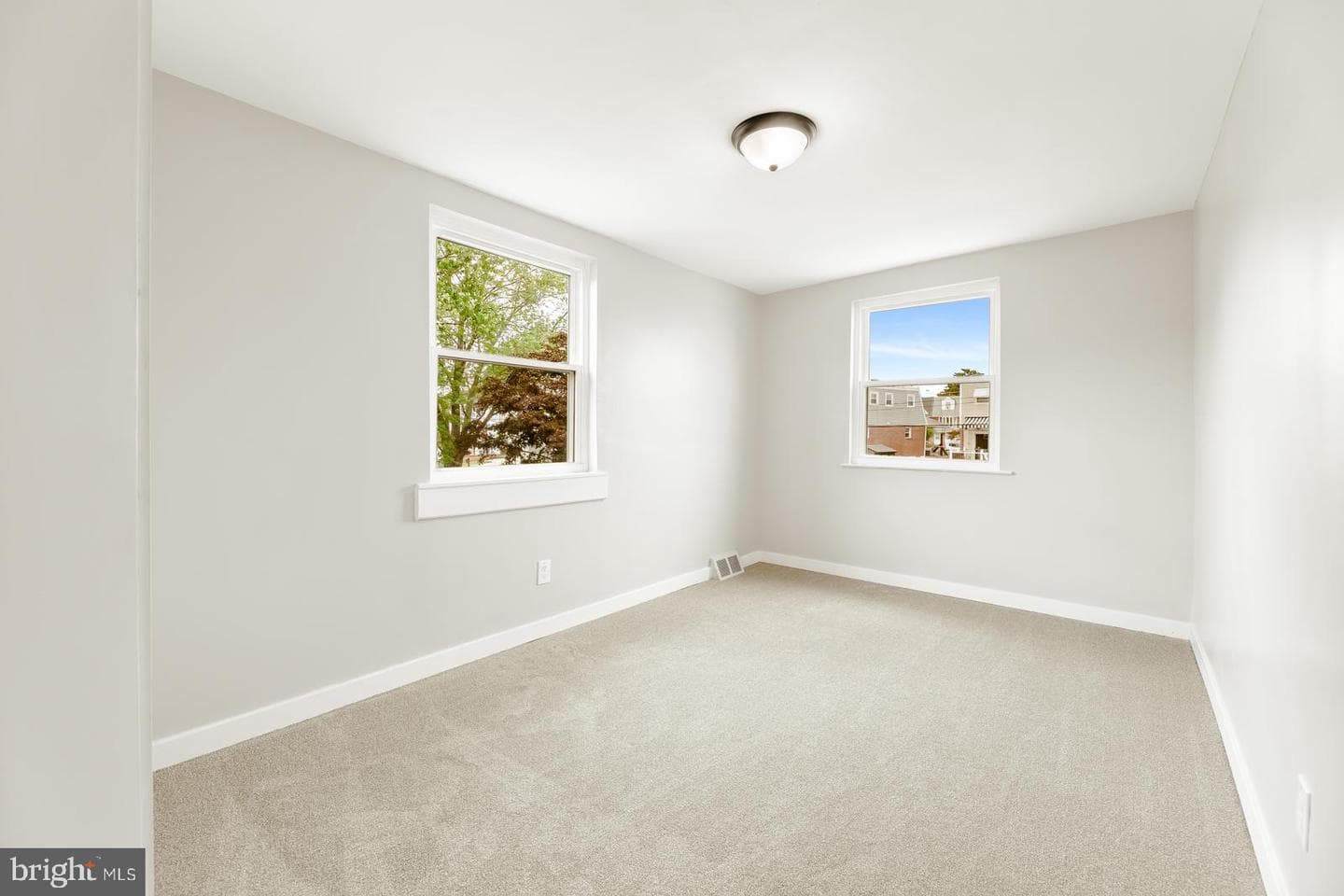 9614 Convent Avenue photo 21