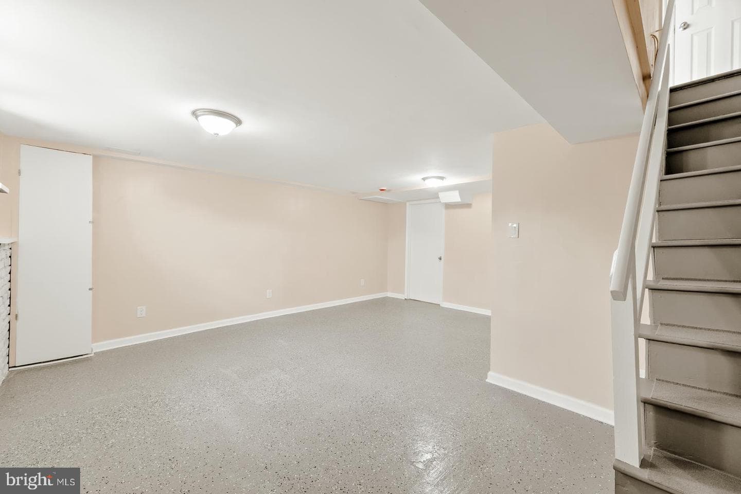 9614 Convent Avenue photo 25