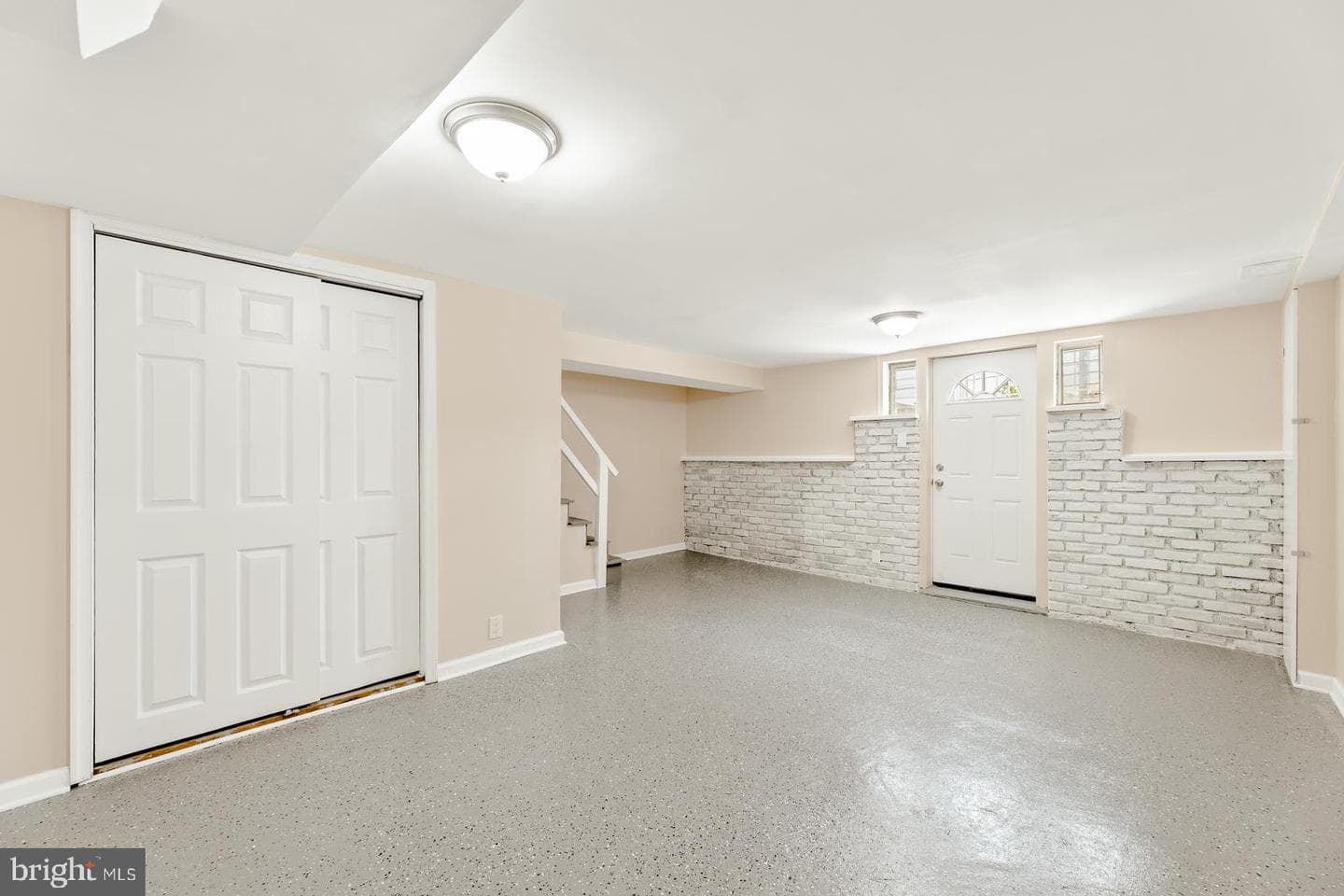 9614 Convent Avenue photo 27