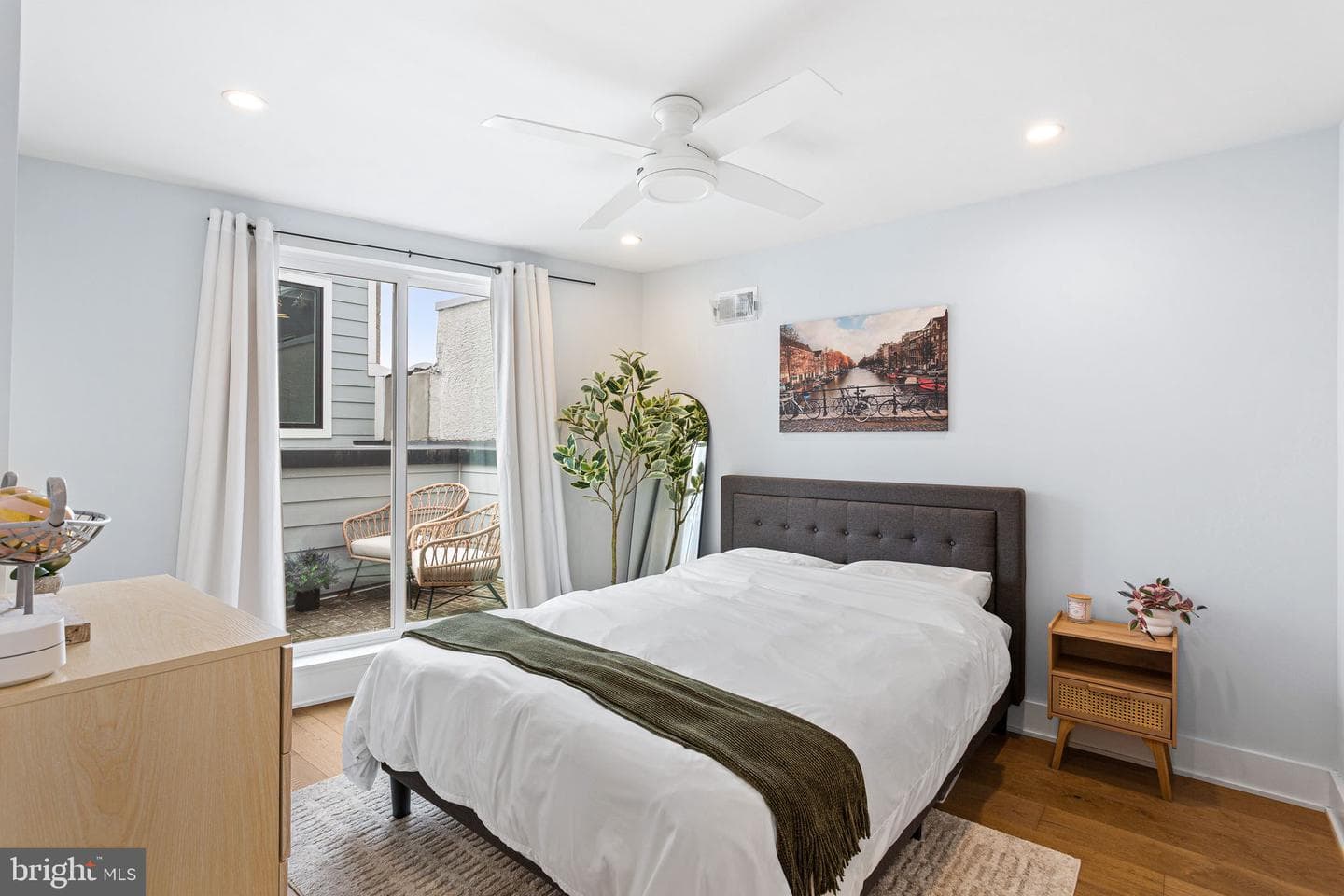 212 Bainbridge Street #4 photo 15