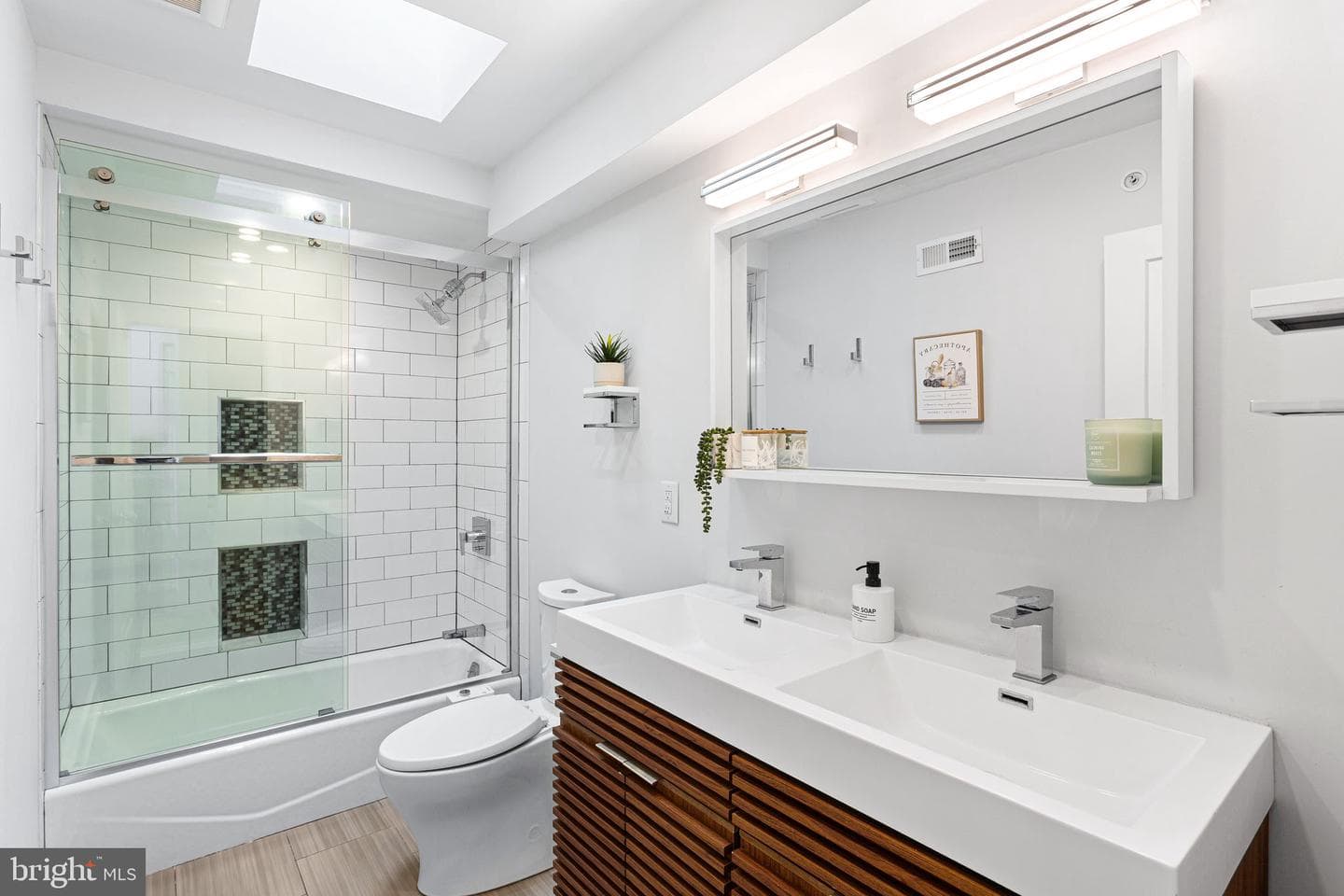 212 Bainbridge Street #4 photo 19