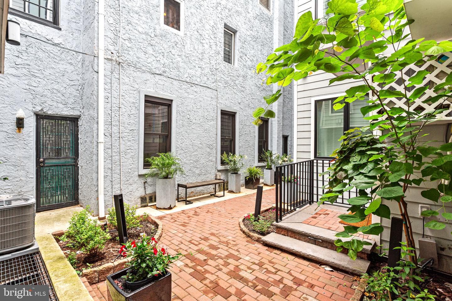 212 Bainbridge Street #4 photo 27
