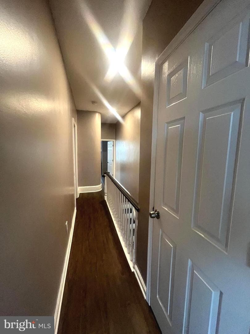 1109 W Silver Street photo 24