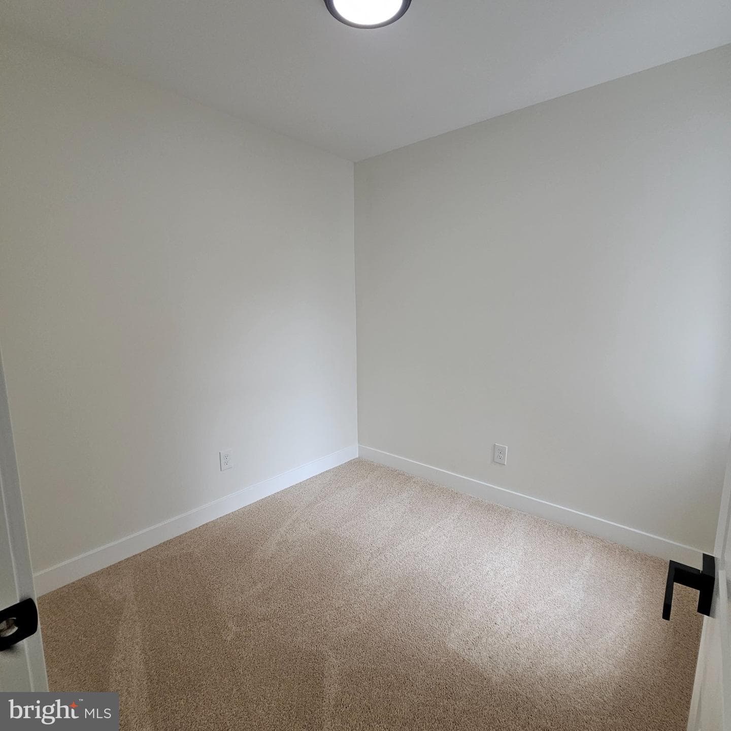4440 N Chadwick Street photo 13