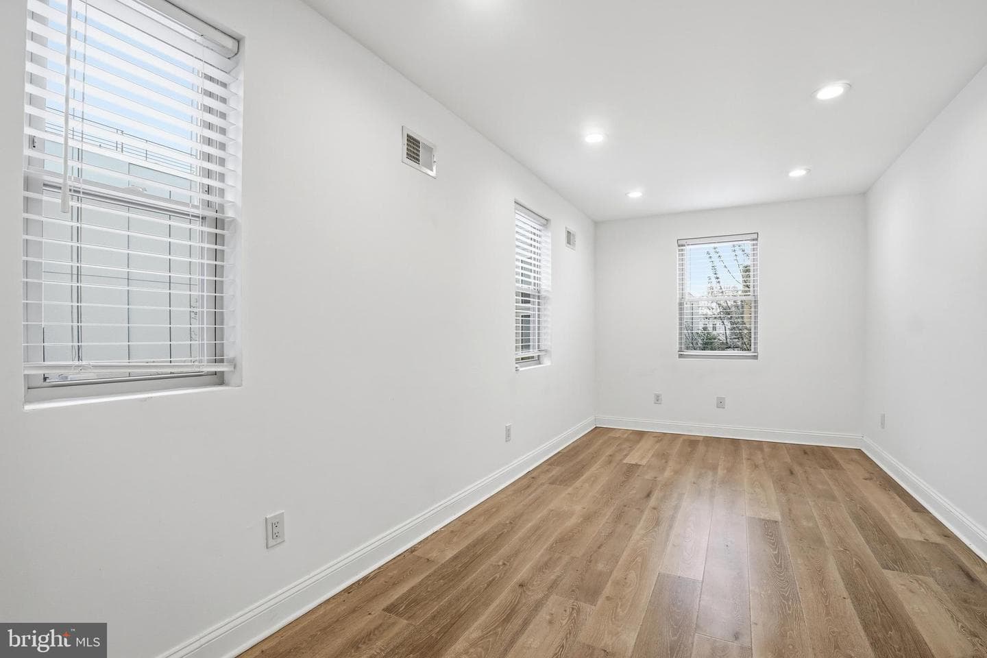1807 Wylie Street photo 22