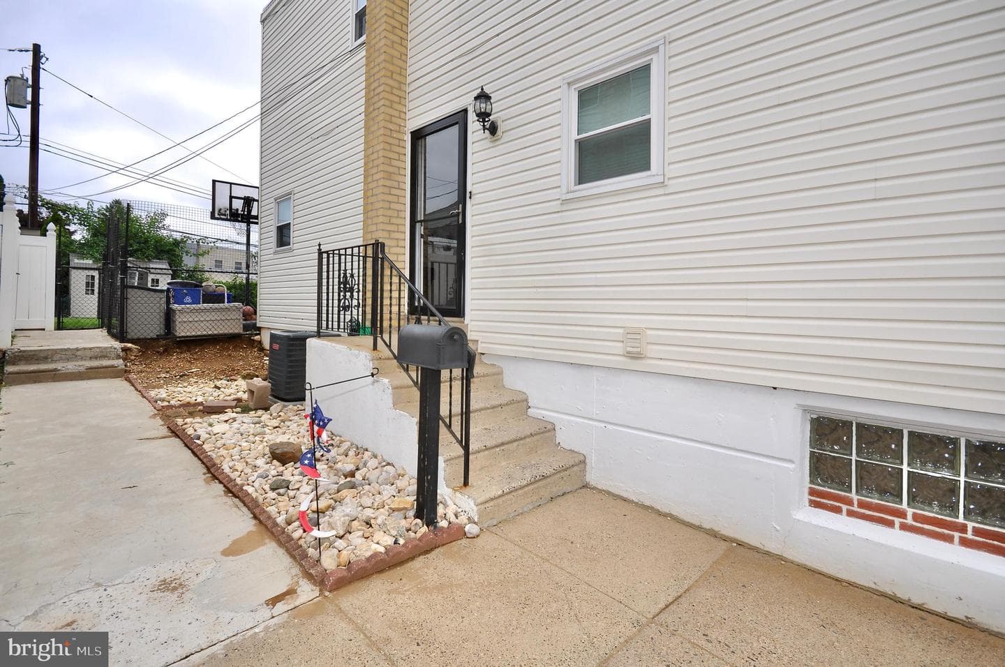 2819 Shelly Road photo 5