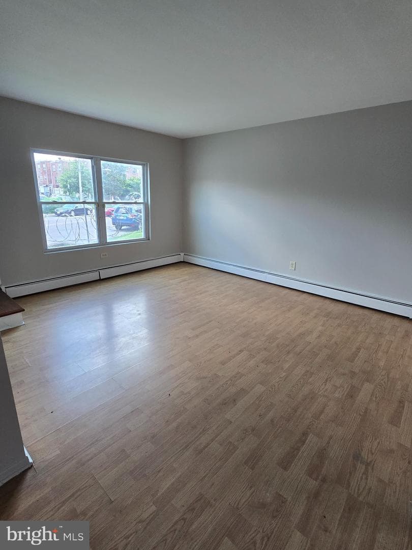 6410 Everett Avenue photo 5