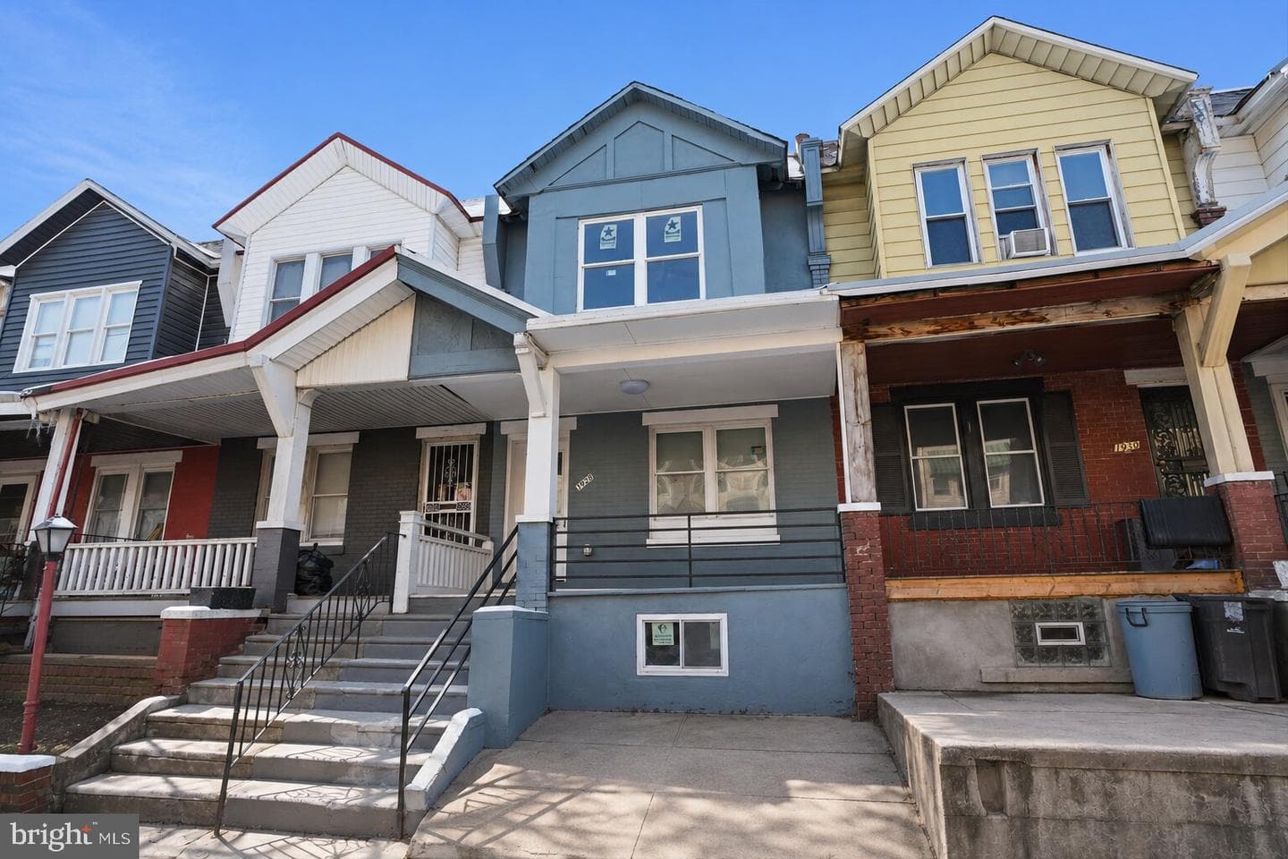 1928 W Carey Street photo 4