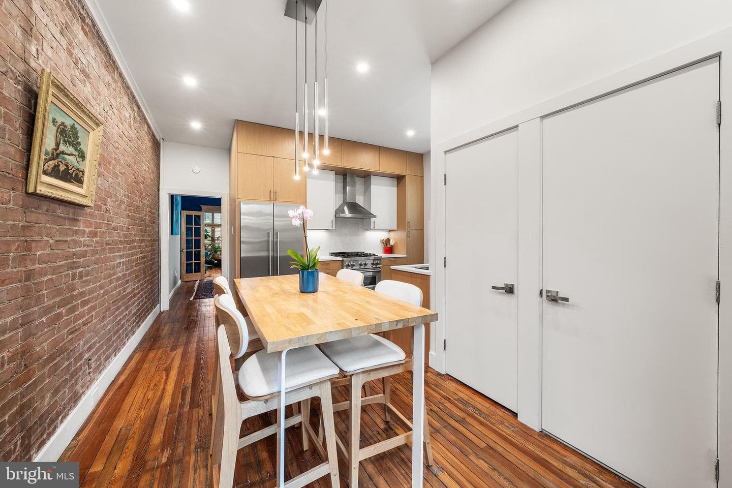 1219 Marlborough Street photo 18