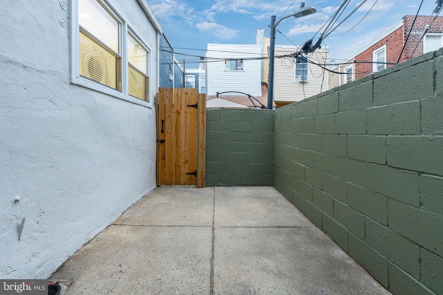 2001 S Mildred Street photo 17