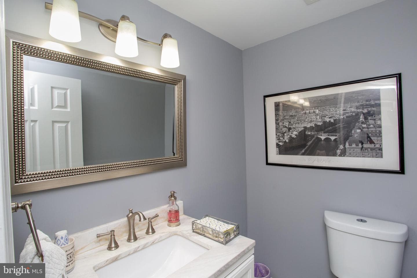 702 Bergen Street photo 30