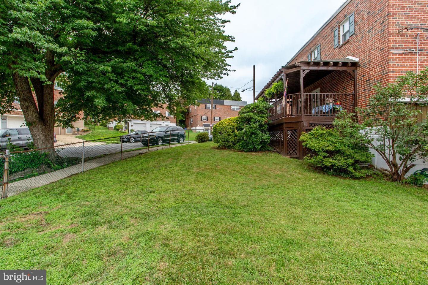 702 Bergen Street photo 6