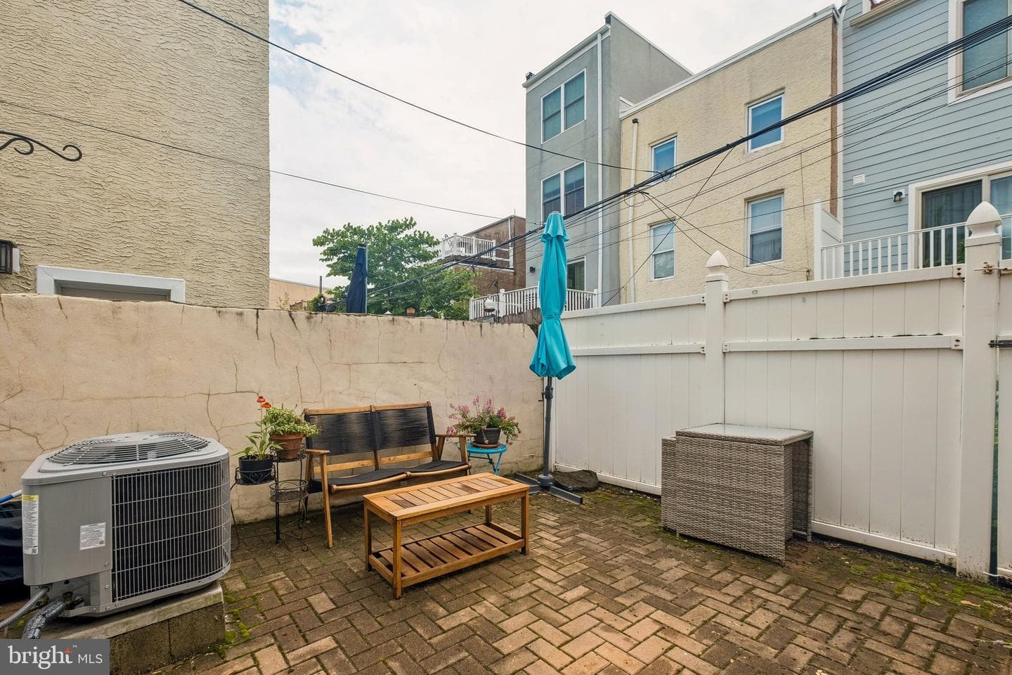 1824 Montrose Street photo 15