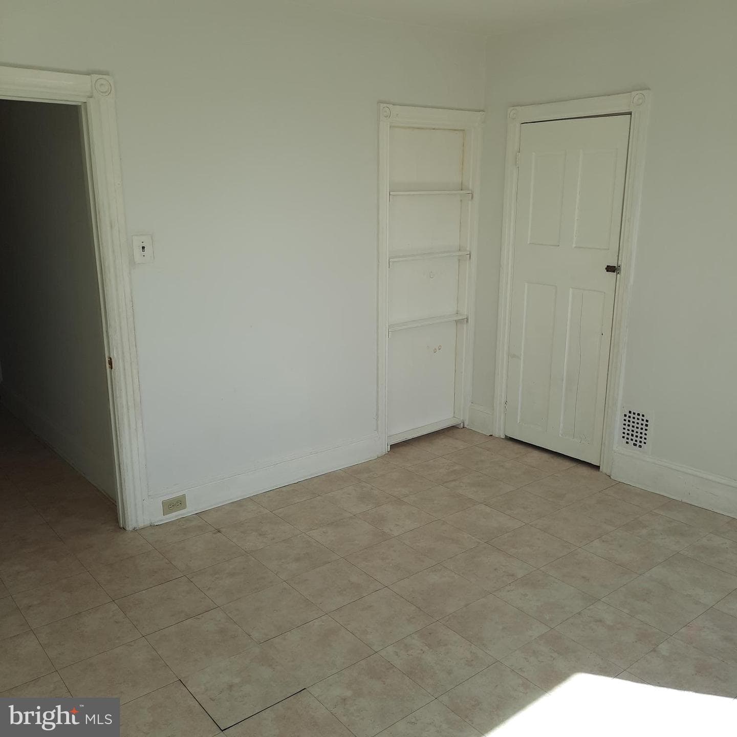 2522 Potter Street photo 5
