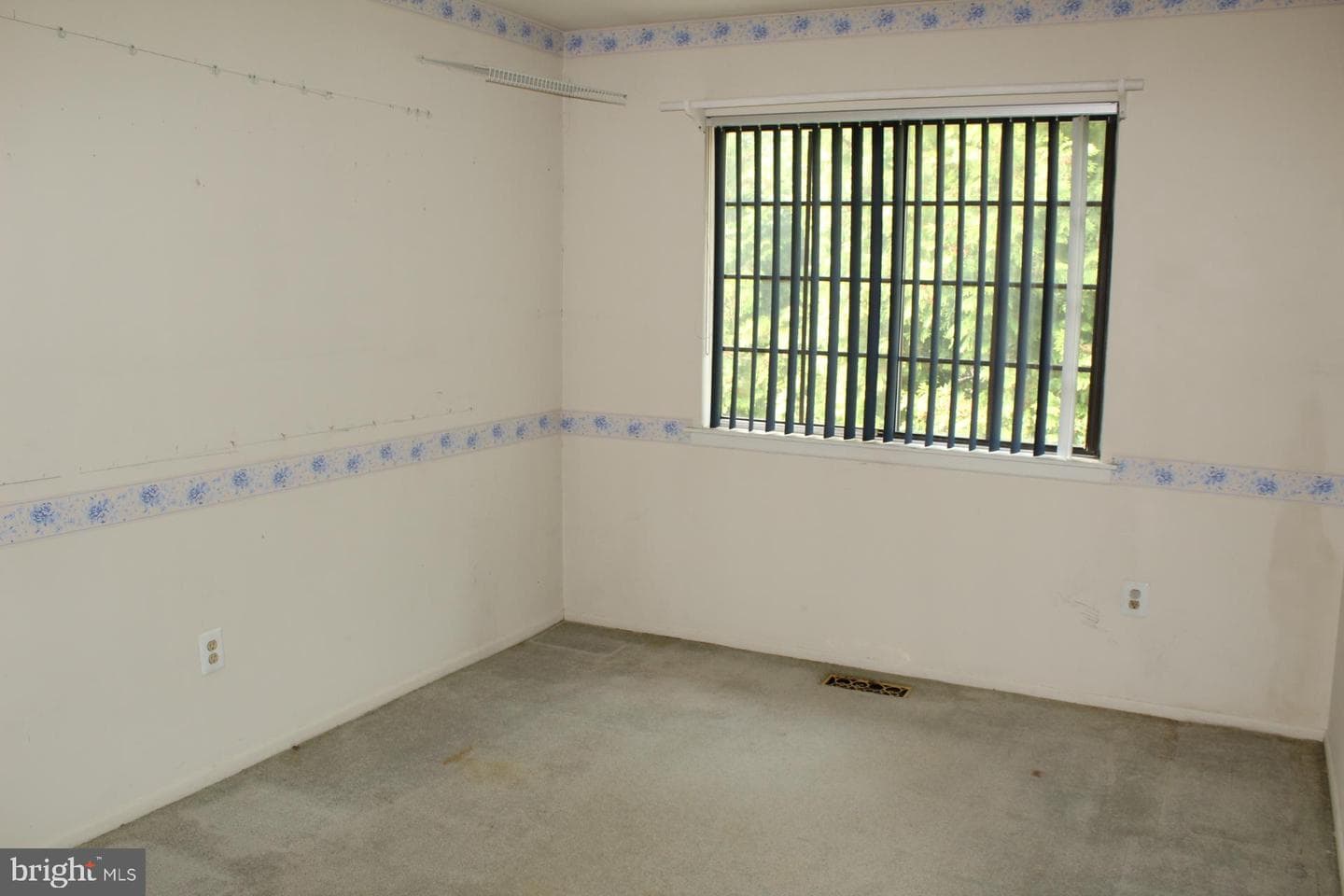 1107 Stewart Place photo 21