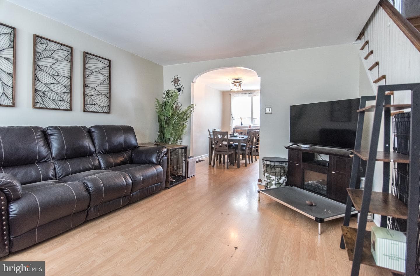 6340 Gillespie photo 12