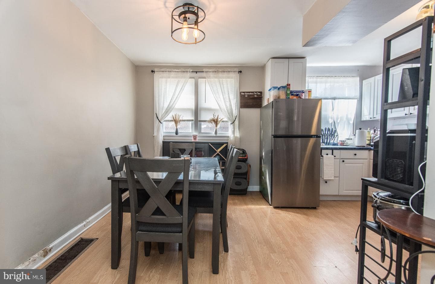 6340 Gillespie photo 17