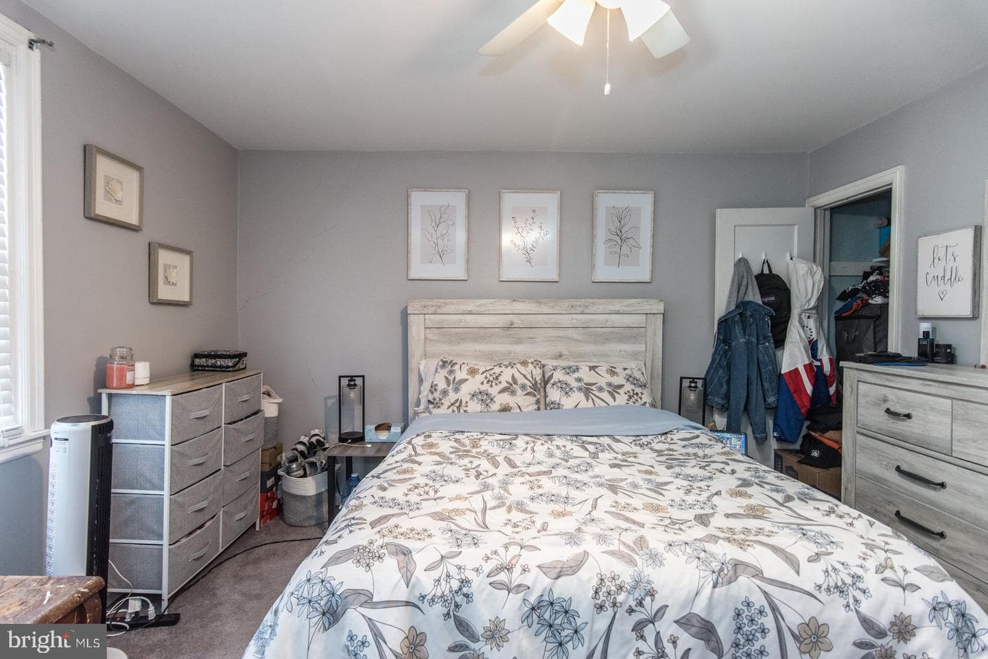 6340 Gillespie photo 26