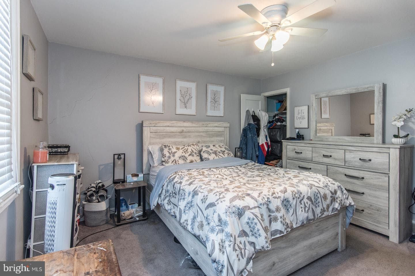 6340 Gillespie photo 28