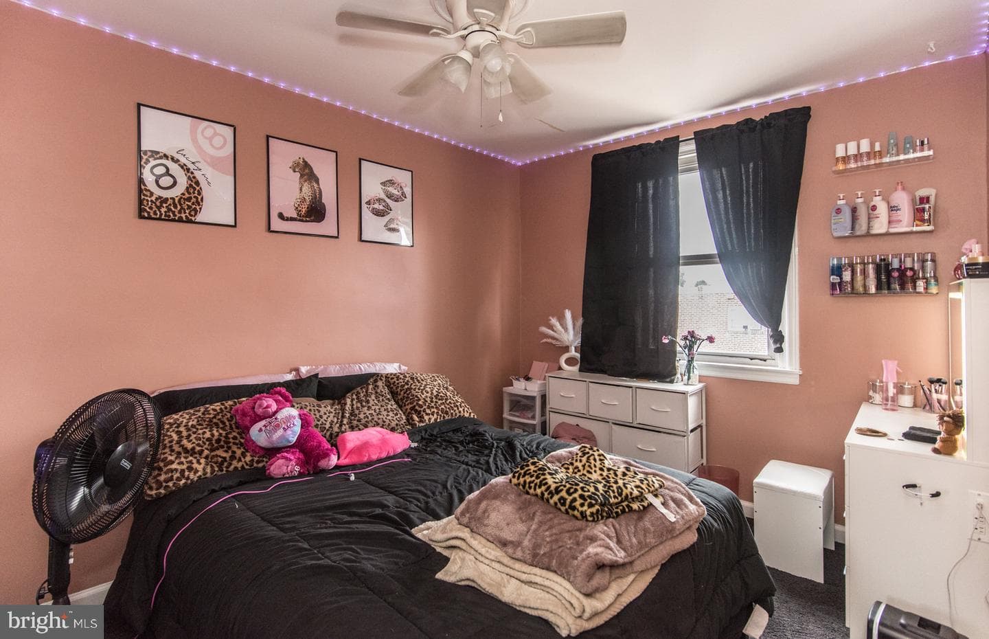 6340 Gillespie photo 33