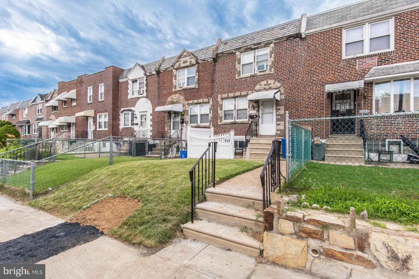 6340 Gillespie photo 5