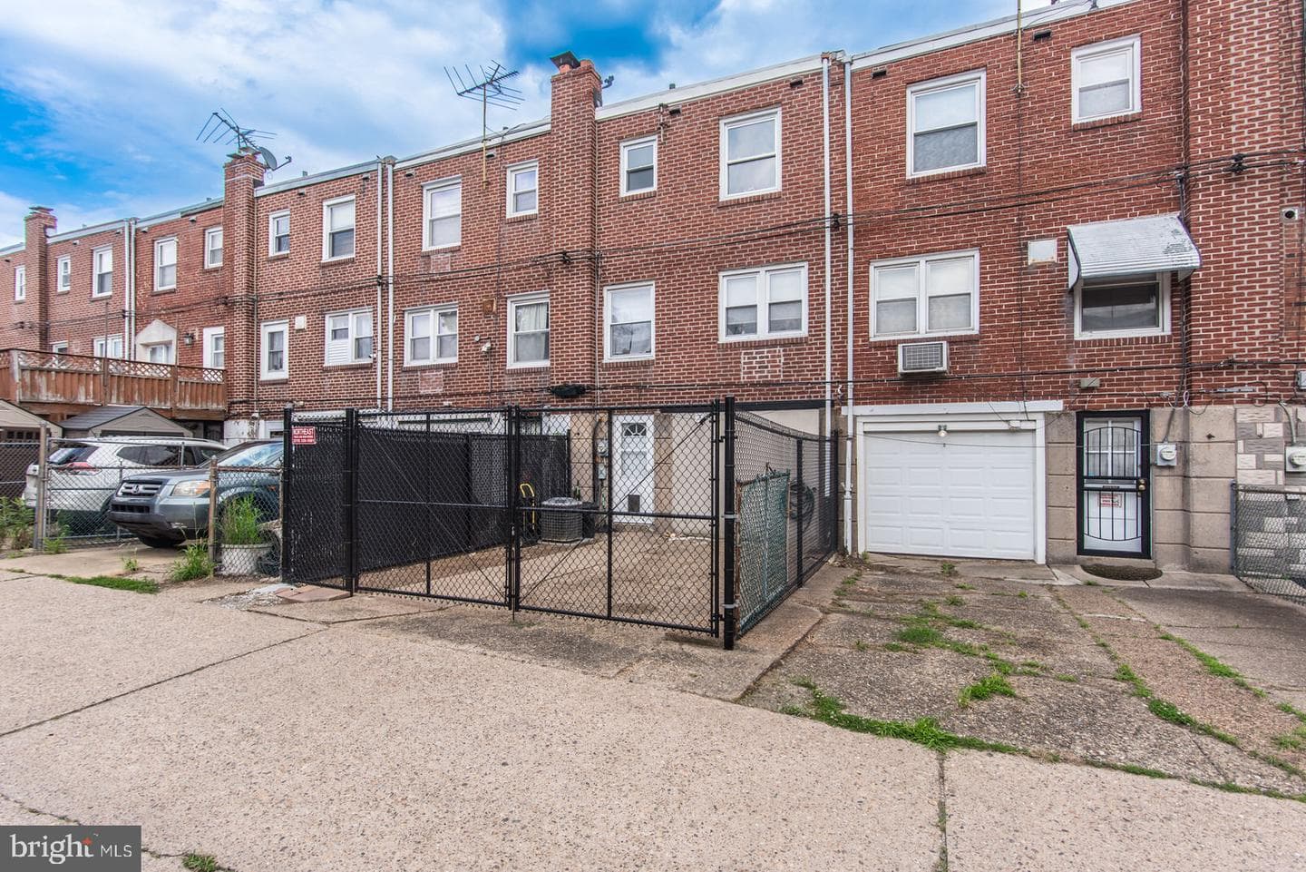 6340 Gillespie photo 61