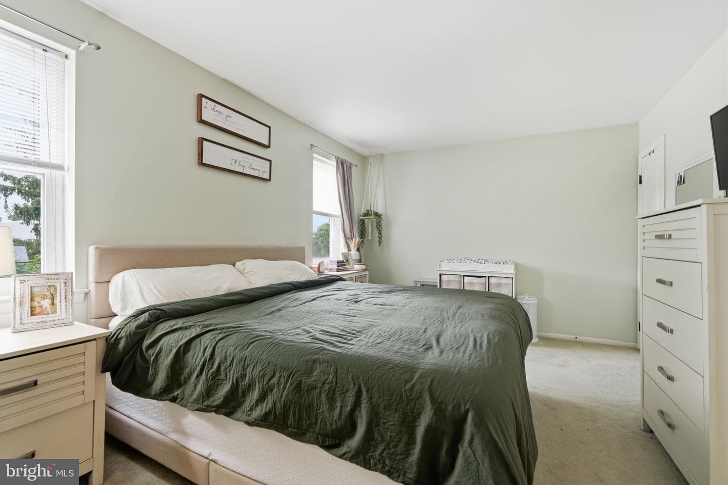 8206 Burholme Avenue photo 16