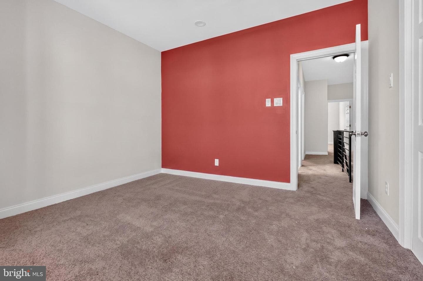 5638 Malcolm Street photo 25