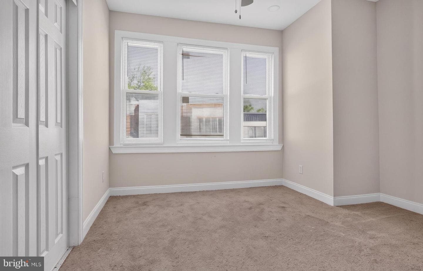 5638 Malcolm Street photo 27