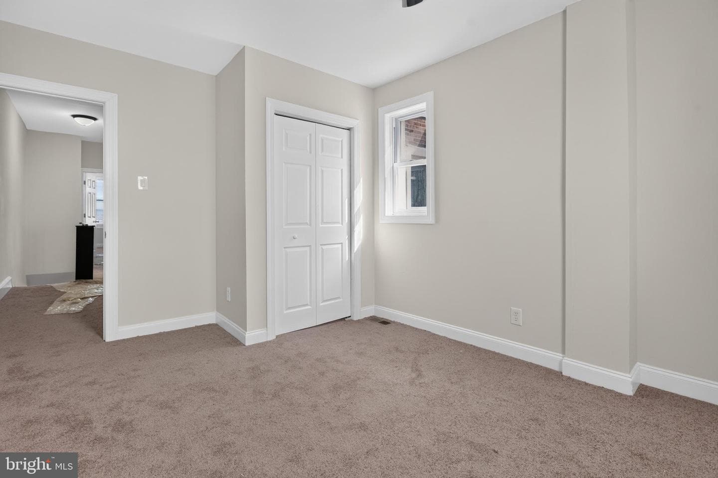5638 Malcolm Street photo 5