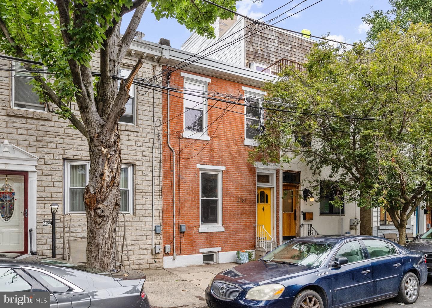 2161 E Letterly Street photo 36