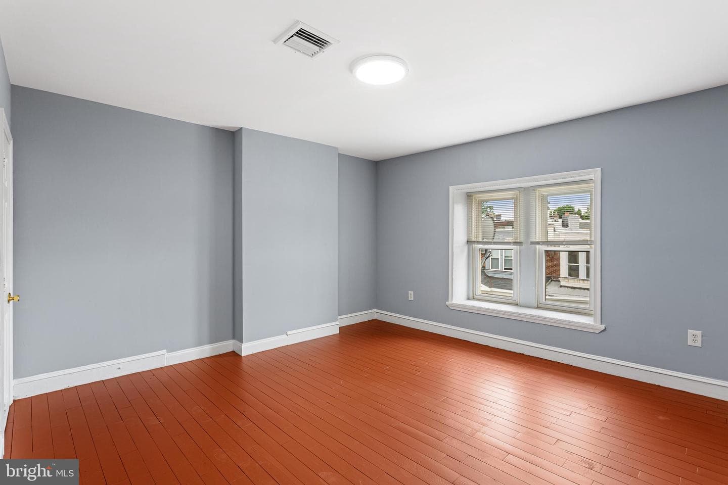 240 E Phil Ellena Street photo 10