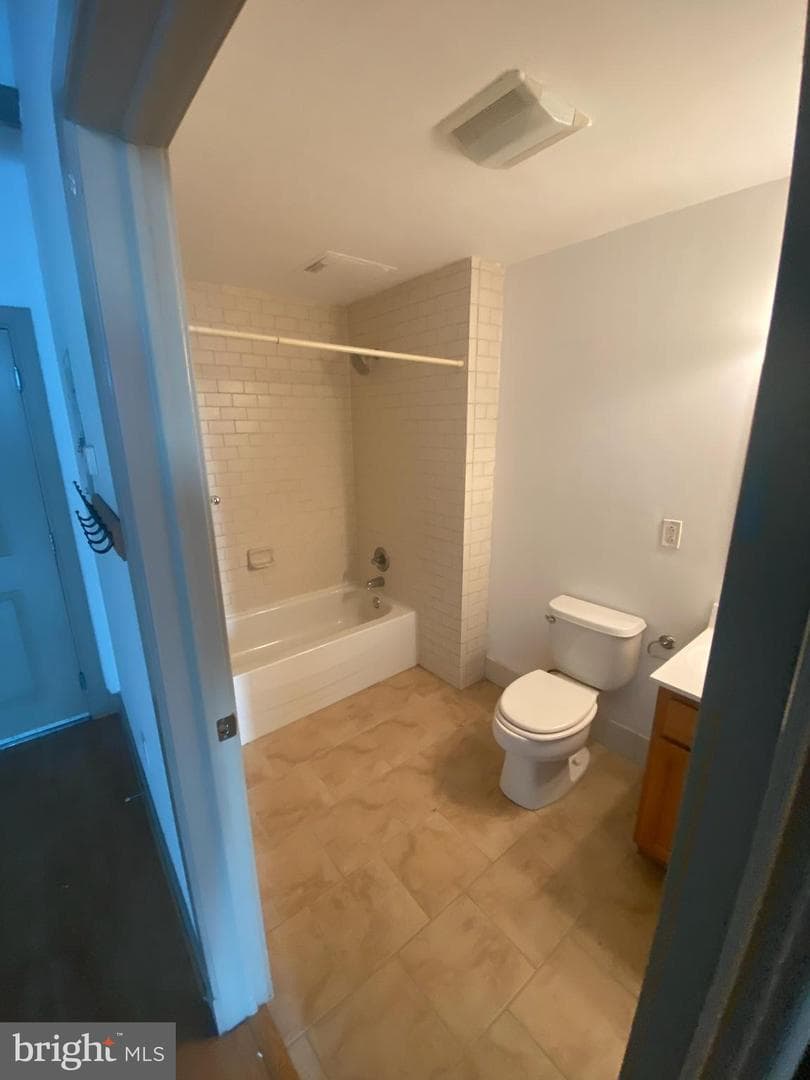 511 N Broad Street #704 photo 14
