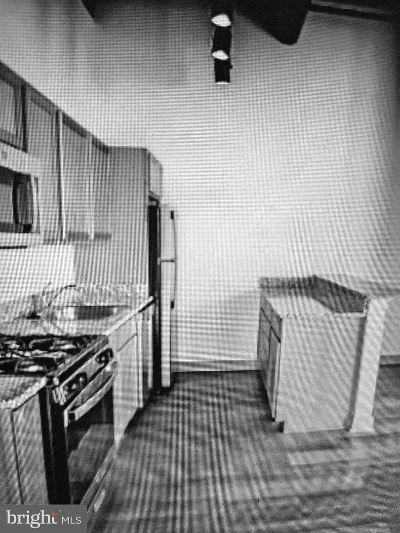 511 N Broad Street #704 photo 7