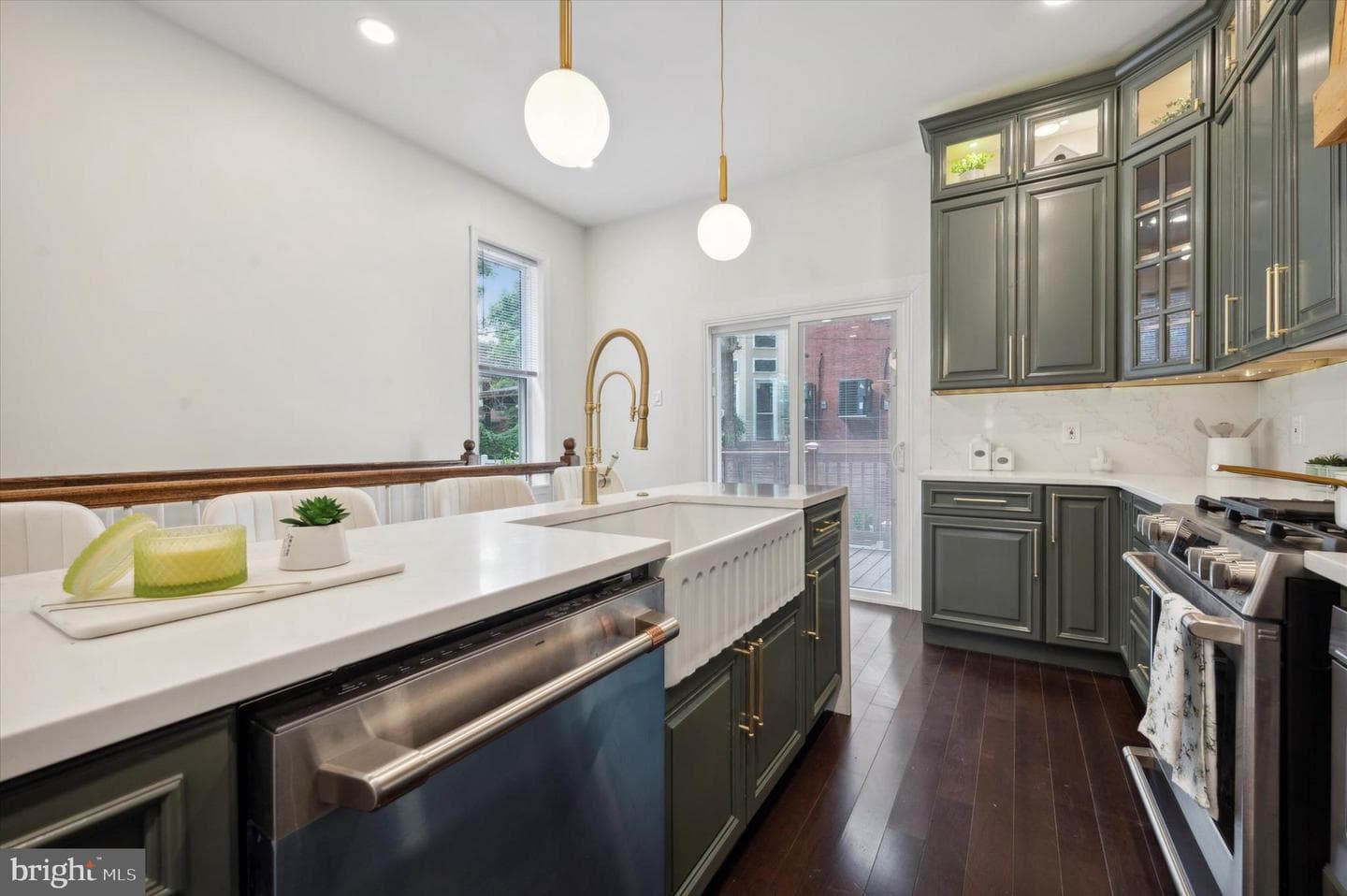 4911 Warrington Avenue photo 27