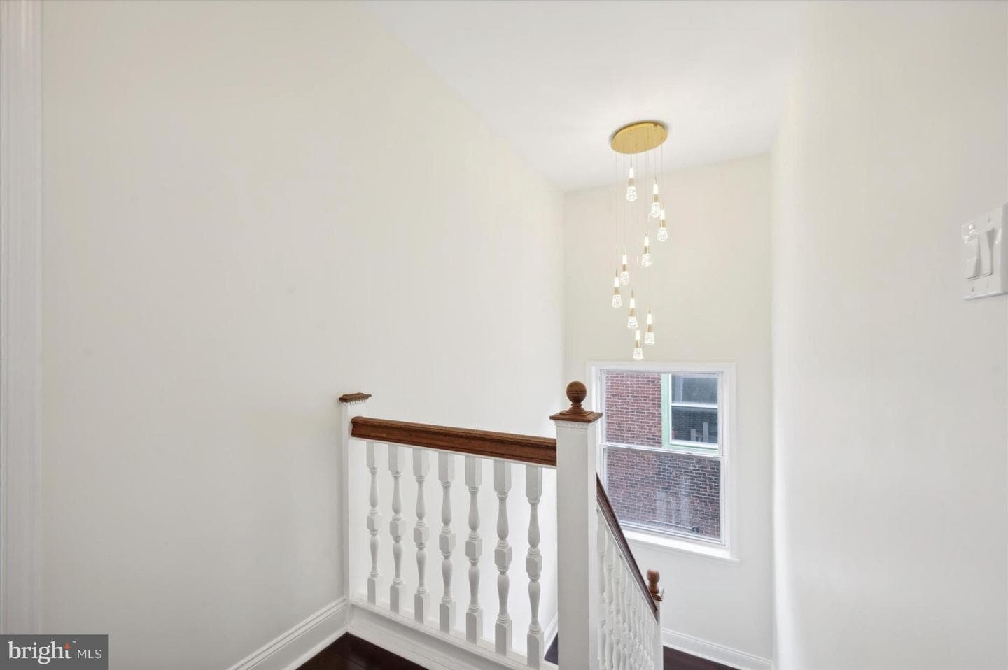 4911 Warrington Avenue photo 49
