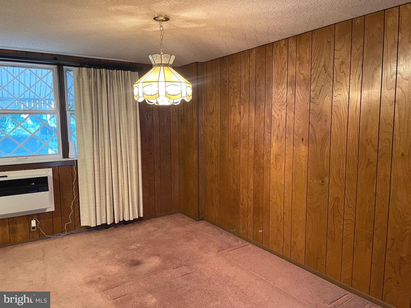 2704 Lardner Street photo 3