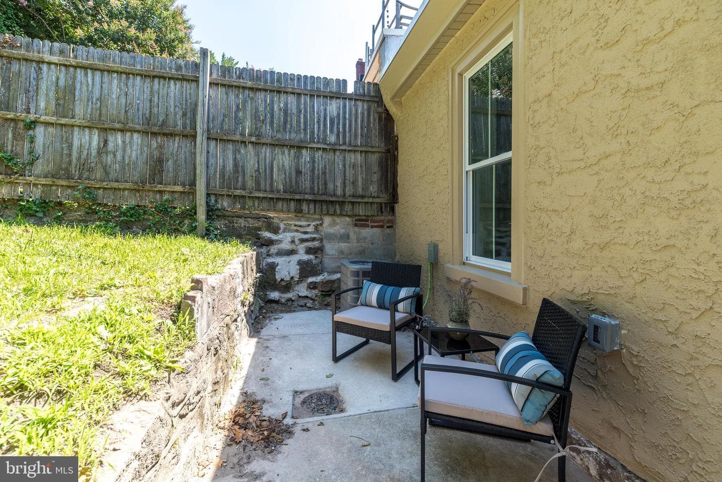 160 Shurs Lane photo 41