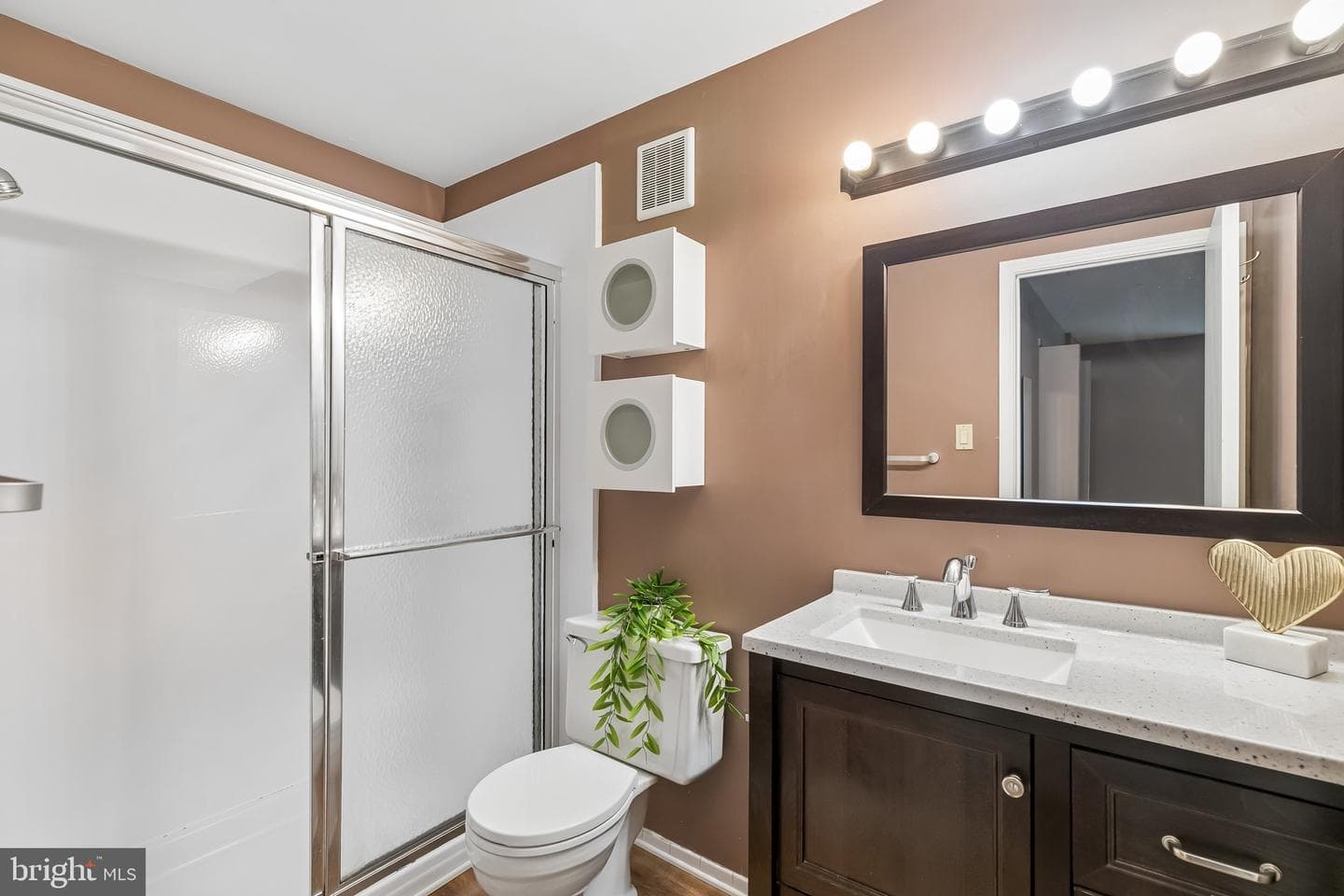 214 N 22nd Street #10a photo 16