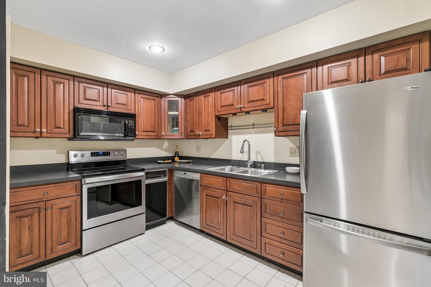 214 N 22nd Street #10a photo 8