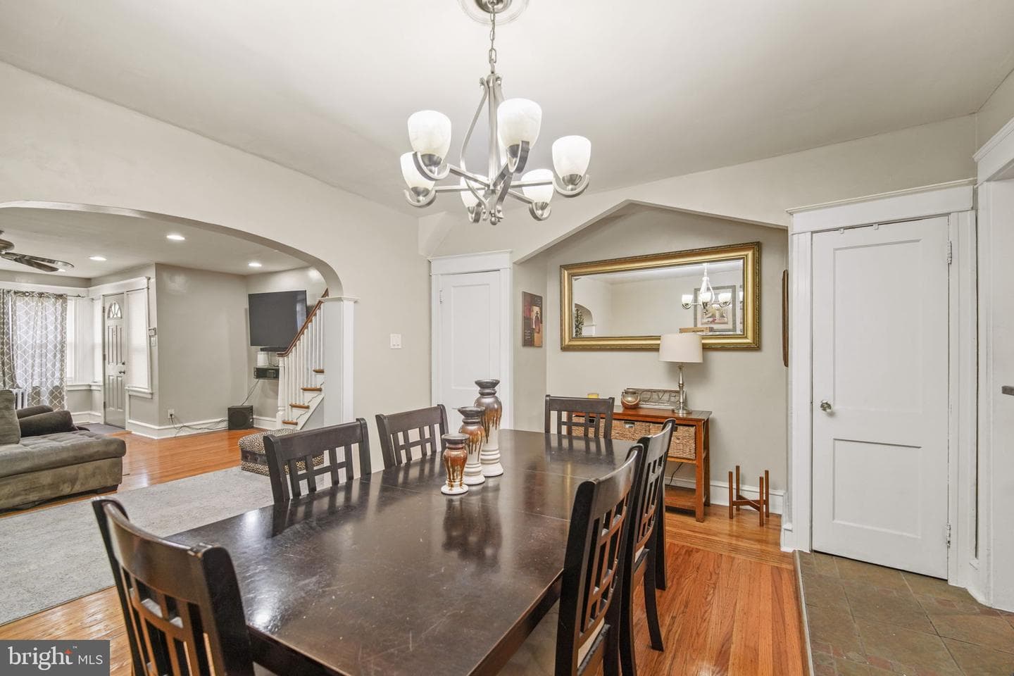 5641 Loretto Avenue photo 9