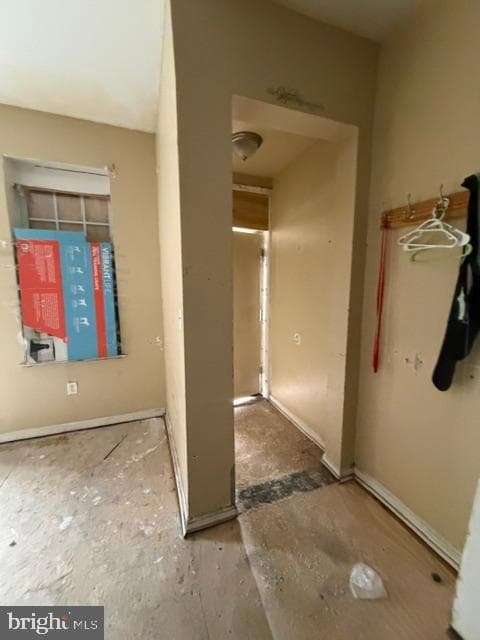 2205 N Lambert Street photo 22