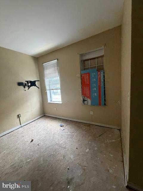 2205 N Lambert Street photo 23